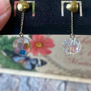Vintage Heart faceted round crystal dangling earrings